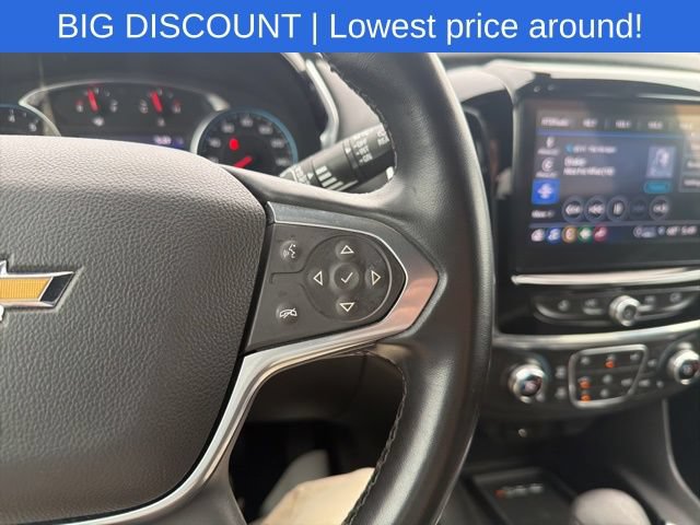 Used 2023 Chevrolet Traverse LT AWD/4WD image 46