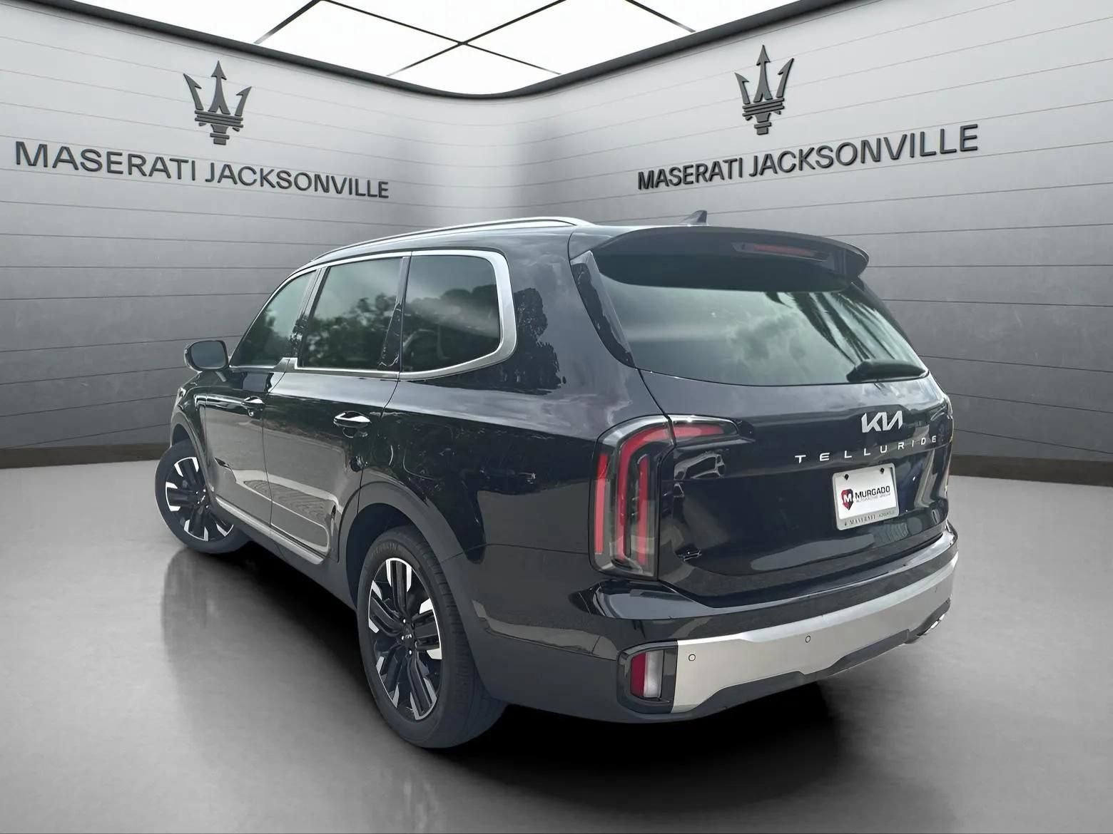 Used 2024 Kia Telluride SX Prestige AWD/4WD image 3