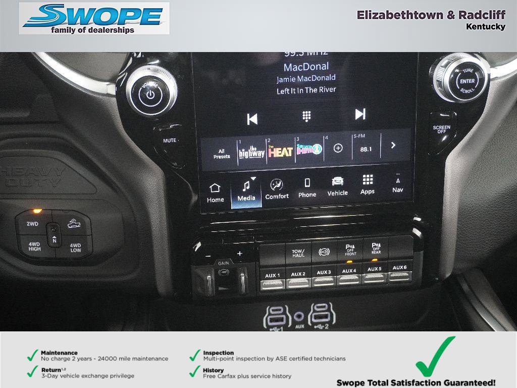 New 2026 RAM 2500 Big Horn AWD/4WD image 21
