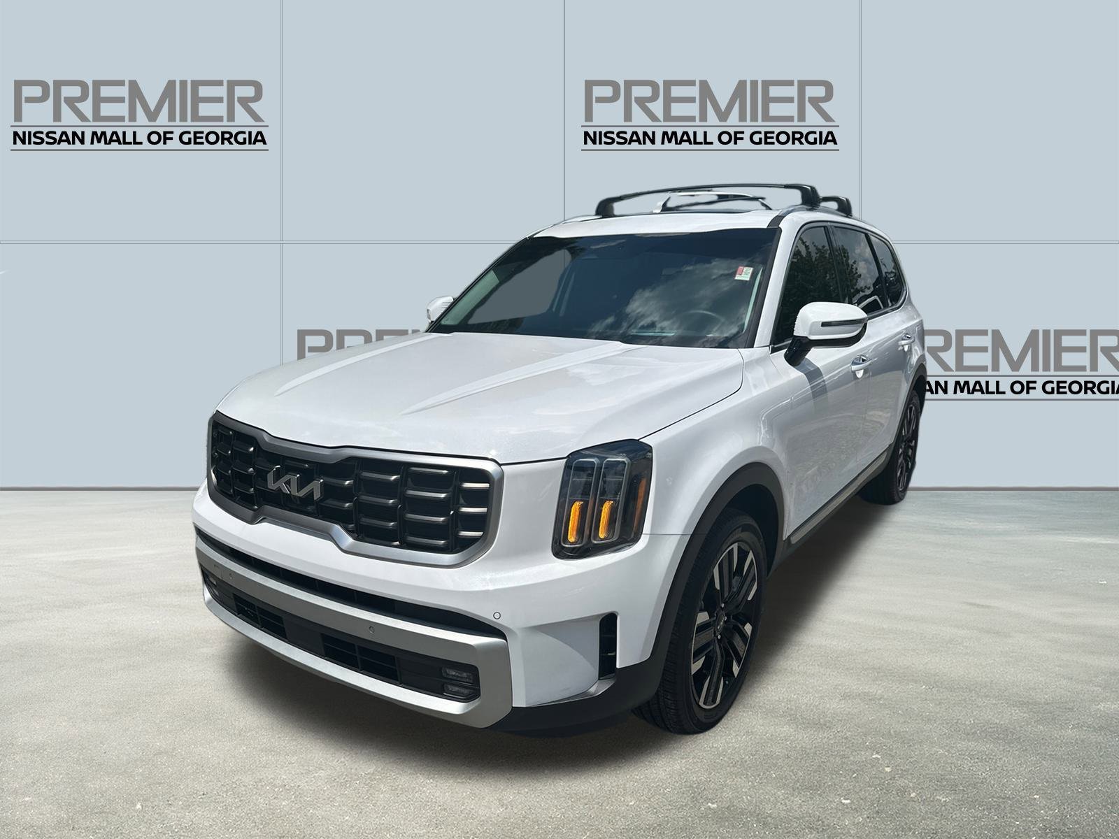 Used 2024 Kia Telluride SX Prestige w/ Towing Package