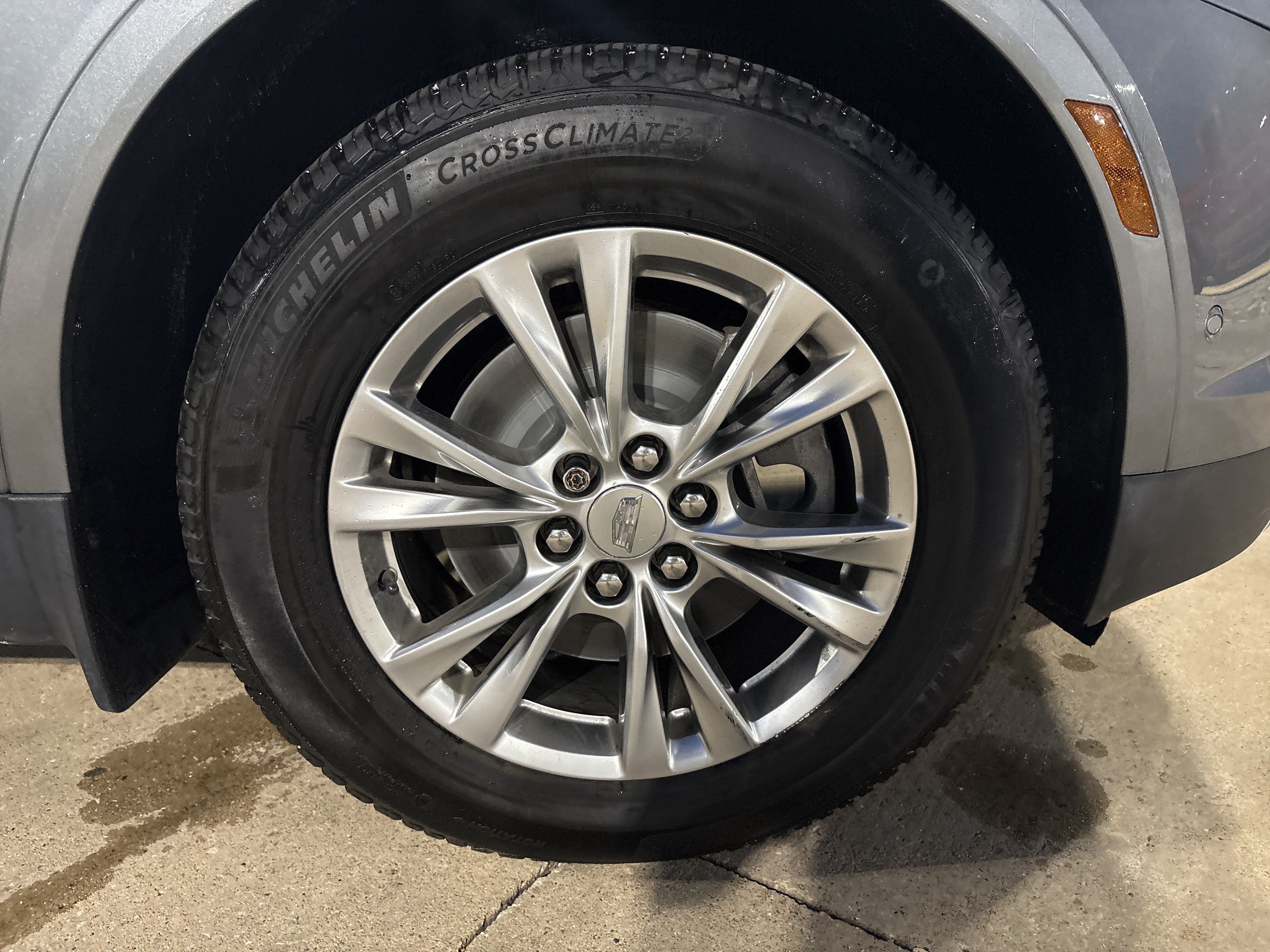 Used 2020 Cadillac XT5 Premium Luxury AWD/4WD image 10