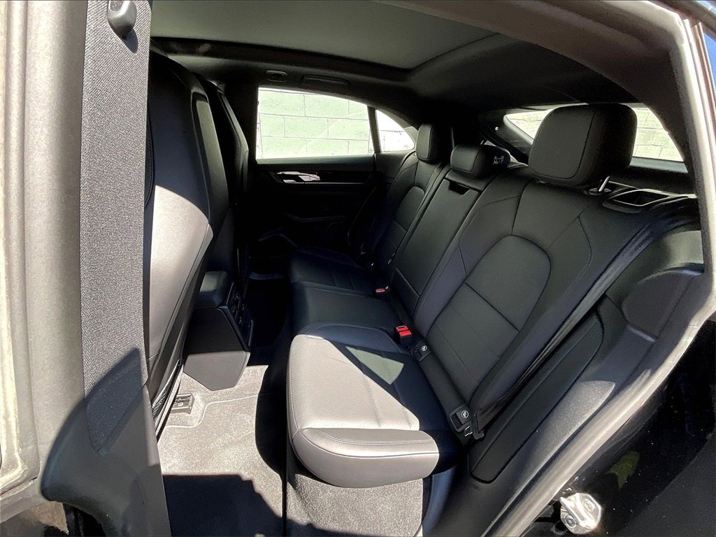 Certified 2024 Porsche Macan 4 Electric image 22