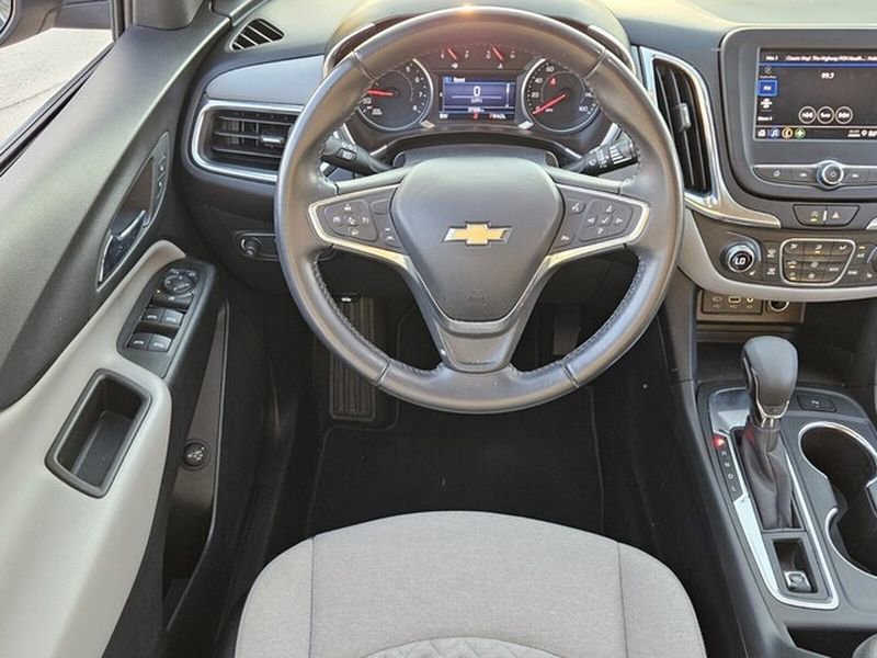 Used 2022 Chevrolet Equinox LT image 9