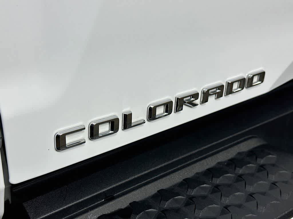 Used 2023 Chevrolet Colorado LT w/ LT Convenience Package image 7