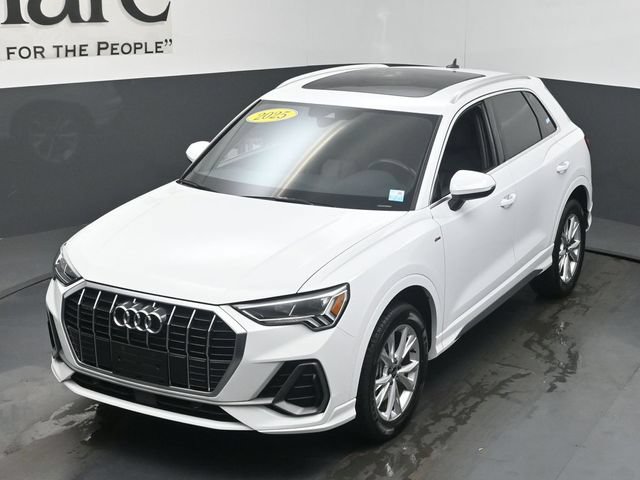 Used 2025 Audi Q3 2.0T Premium AWD/4WD image 47