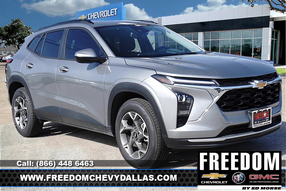 Used 2025 Chevrolet Trax LT w/ Driver Confidence Package FWD image 1
