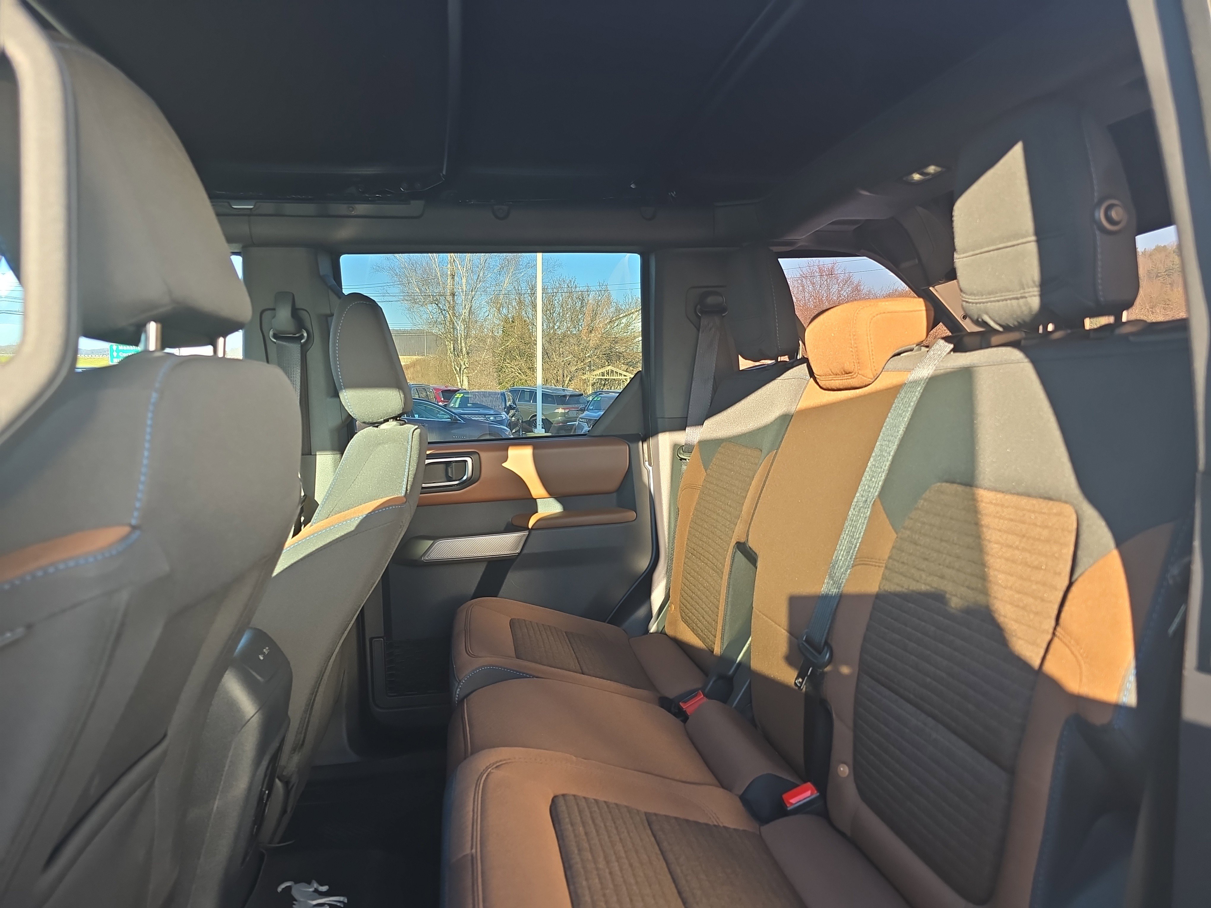 Used 2023 Ford Bronco Outer Banks image 14