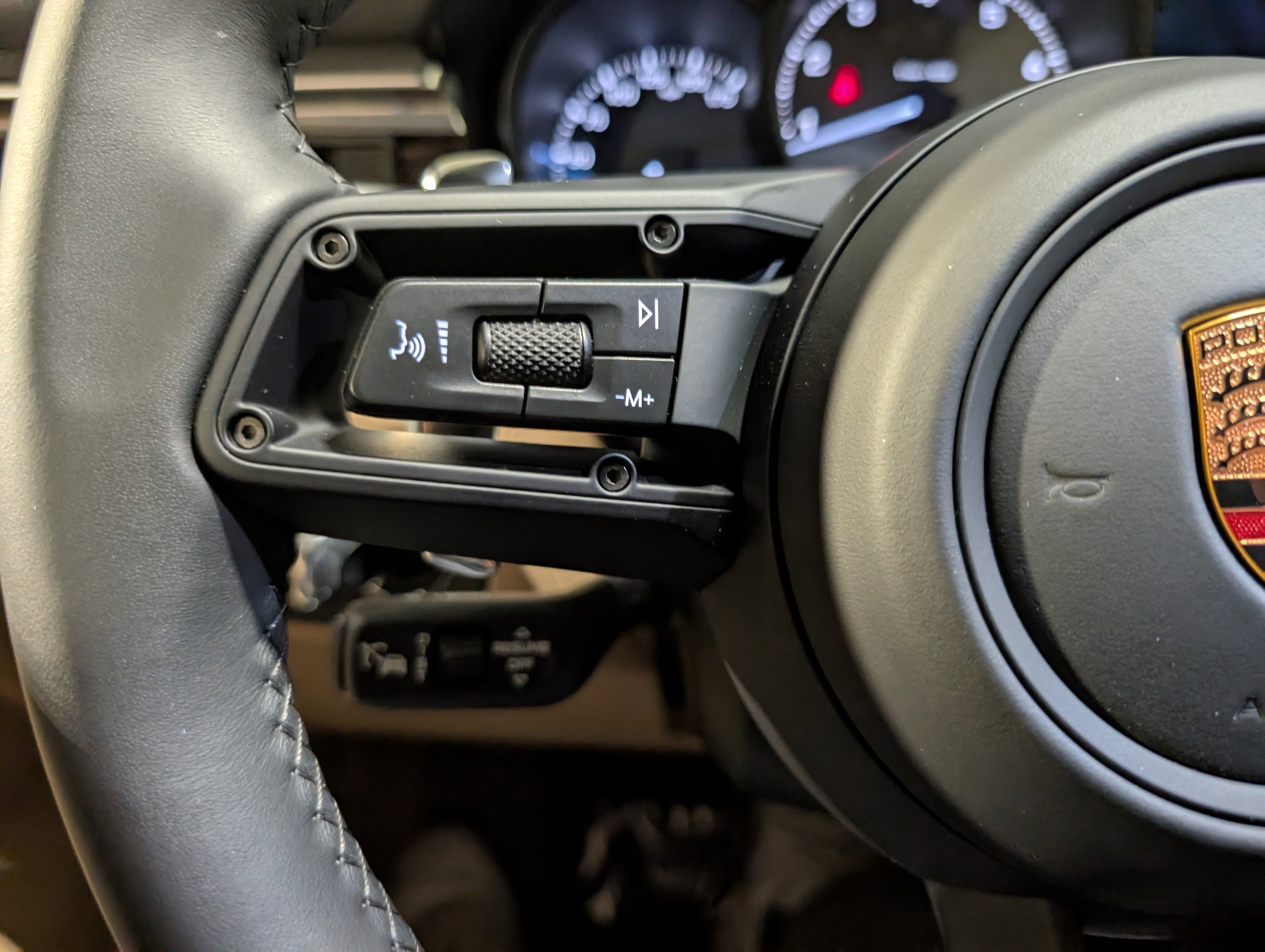 New 2026 Porsche Macan S image 26