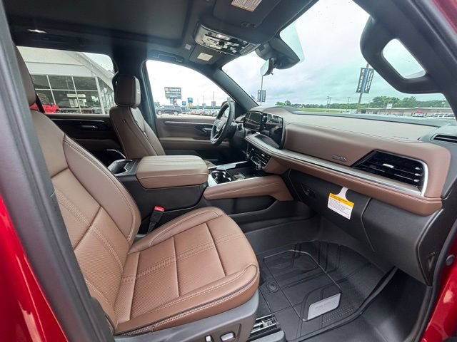 New 2026 Chevrolet Tahoe High Country w/ Sun And Tow Package AWD/4WD image 16