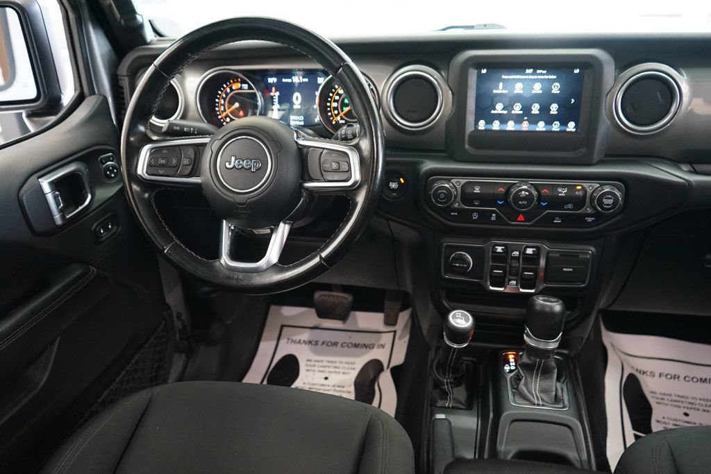 Used 2021 Jeep Wrangler Unlimited Sahara AWD/4WD image 9