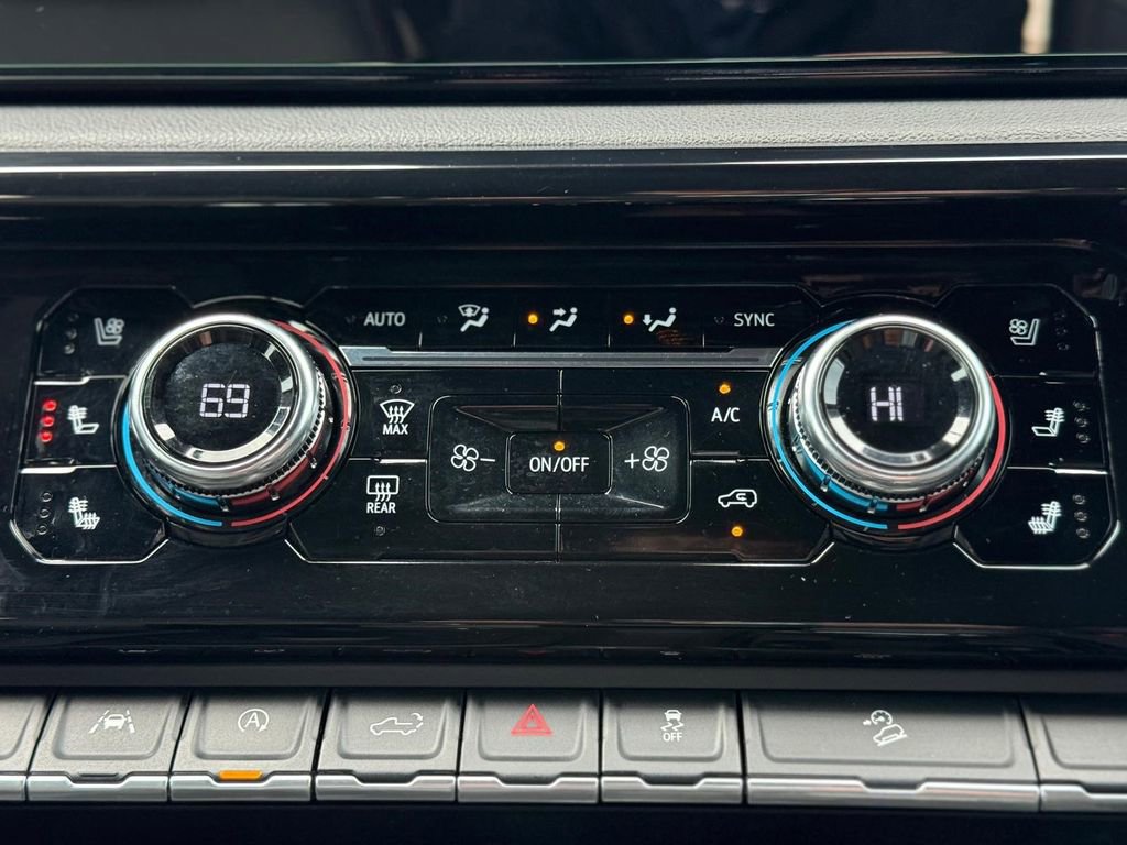 Used 2022 GMC Sierra 1500 AT4 w/ AT4 Preferred Package image 29