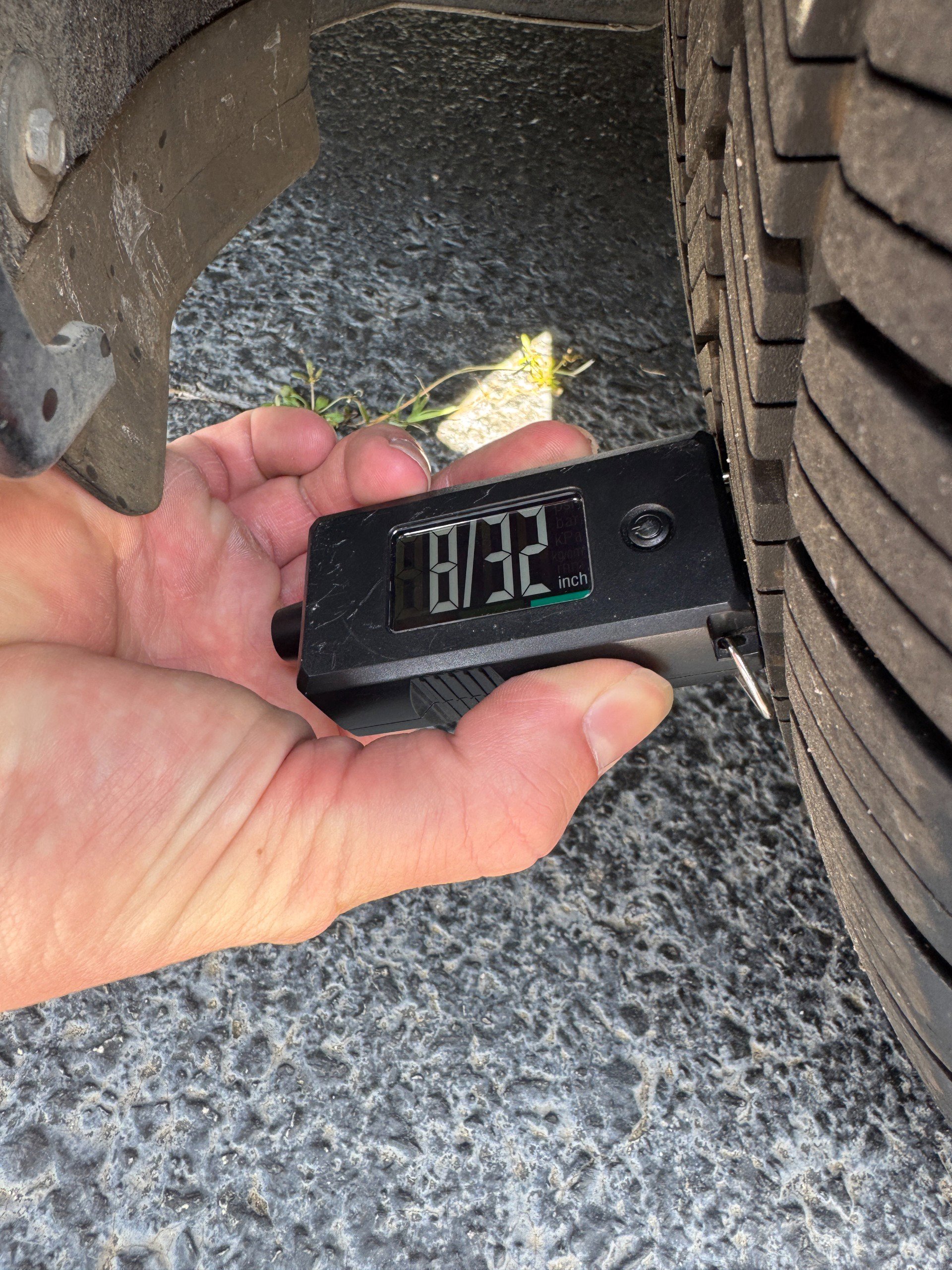 Used 2012 BMW 750Li image 67