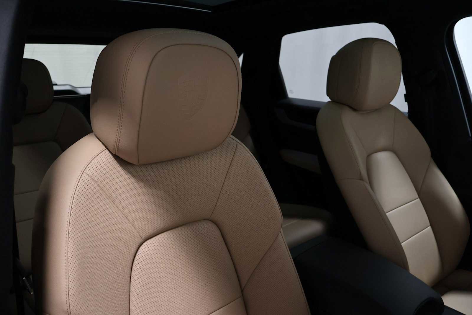 New 2026 Porsche Cayenne AWD/4WD image 21