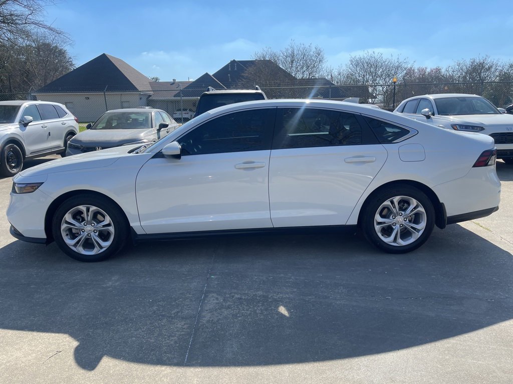 Used 2025 Honda Accord LX image 8