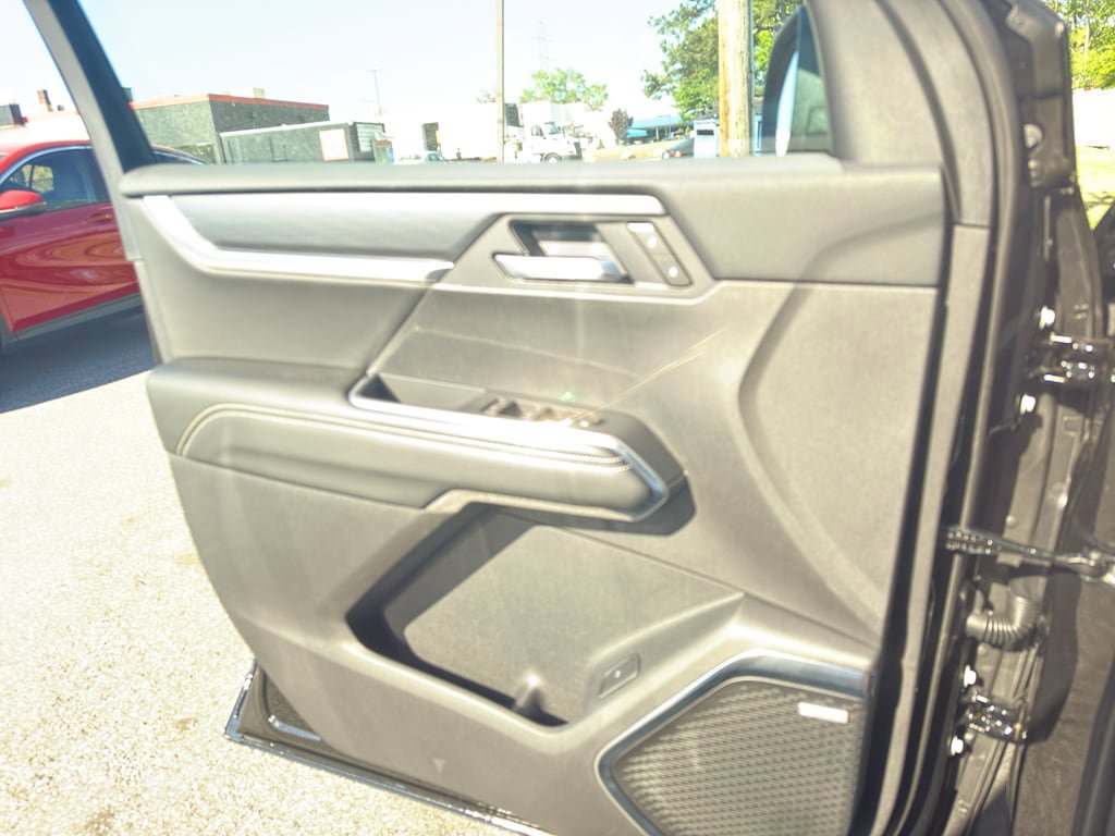 New 2026 GMC Acadia Elevation FWD image 9