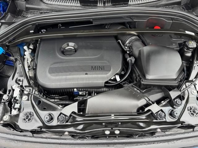 Certified 2025 MINI Cooper Countryman S AWD/4WD image 12