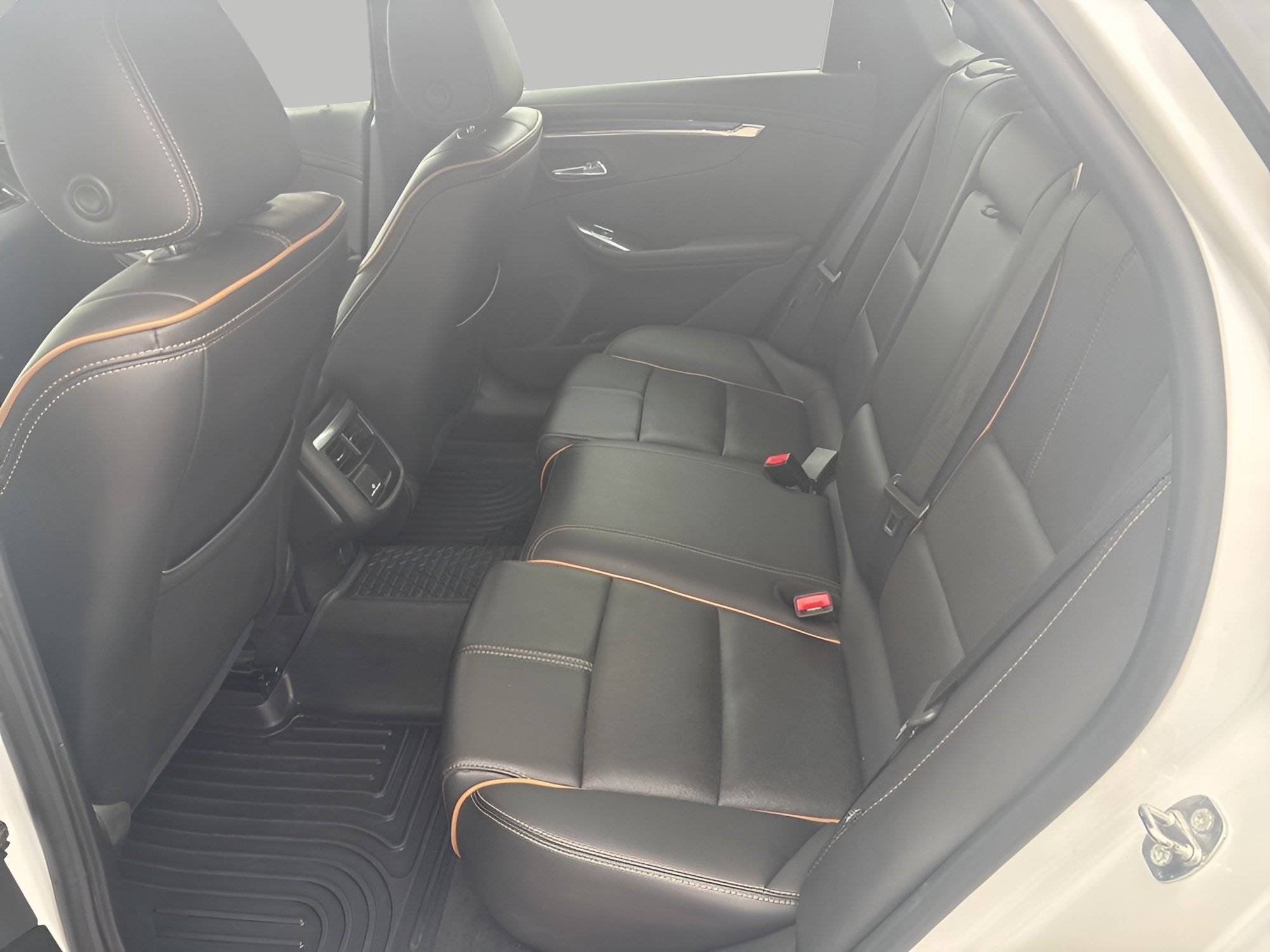 Used 2018 Chevrolet Impala Premier w/ Premier Confidence Package FWD image 14