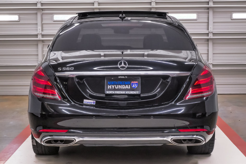 Used 2018 Mercedes-Benz S 560 Sedan image 7