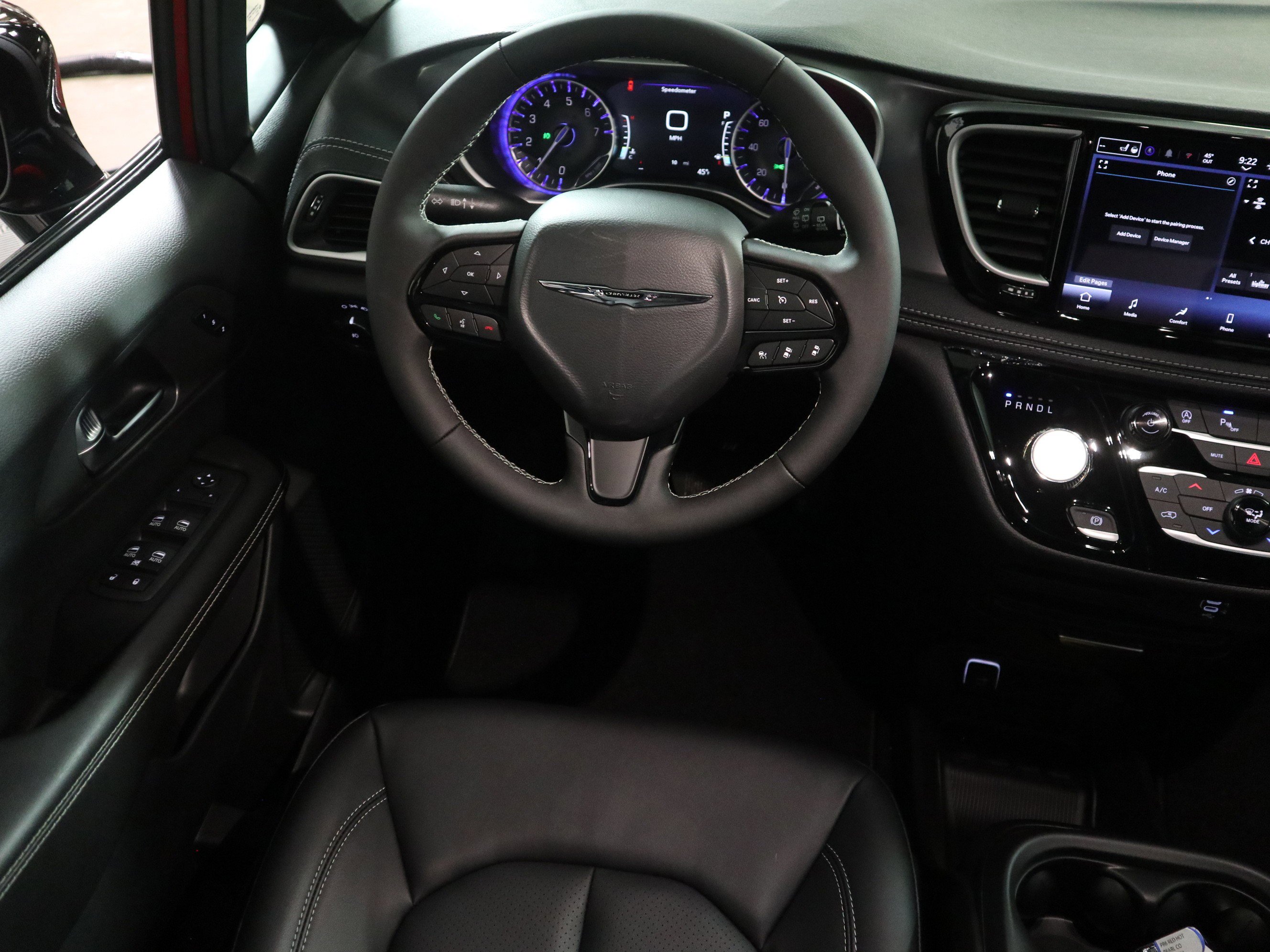 New 2026 Chrysler Pacifica Select image 16