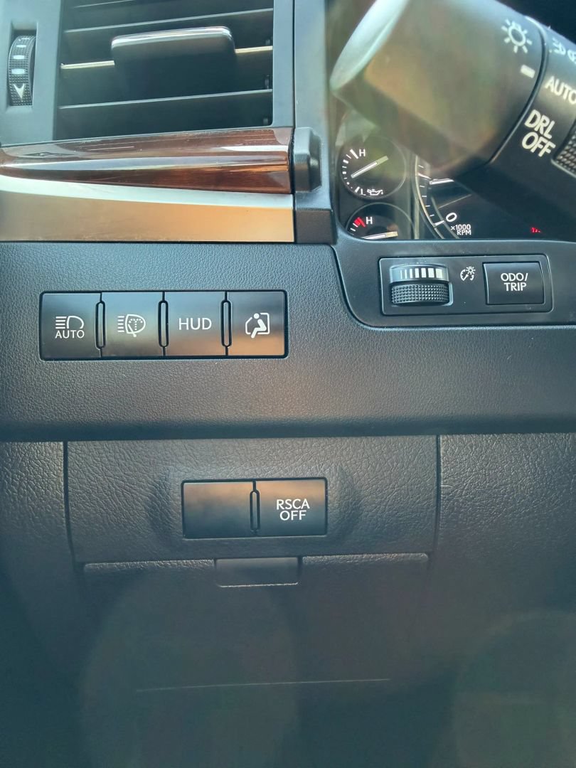 Used 2017 Lexus LX 570 4WD w/ Luxury Package image 29