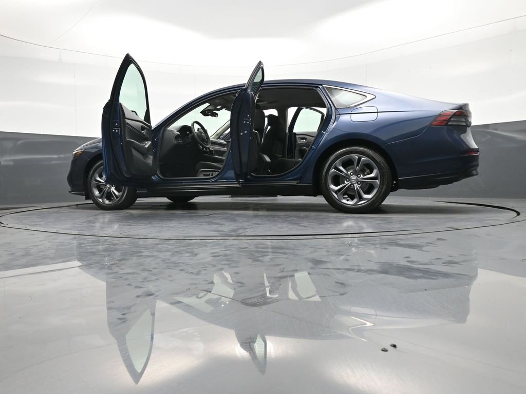 Certified 2023 Honda Accord EX image 49
