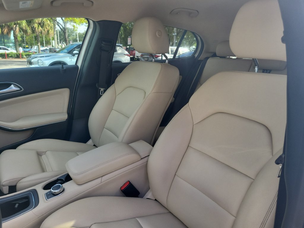 Used 2019 Mercedes-Benz GLA 250 image 26