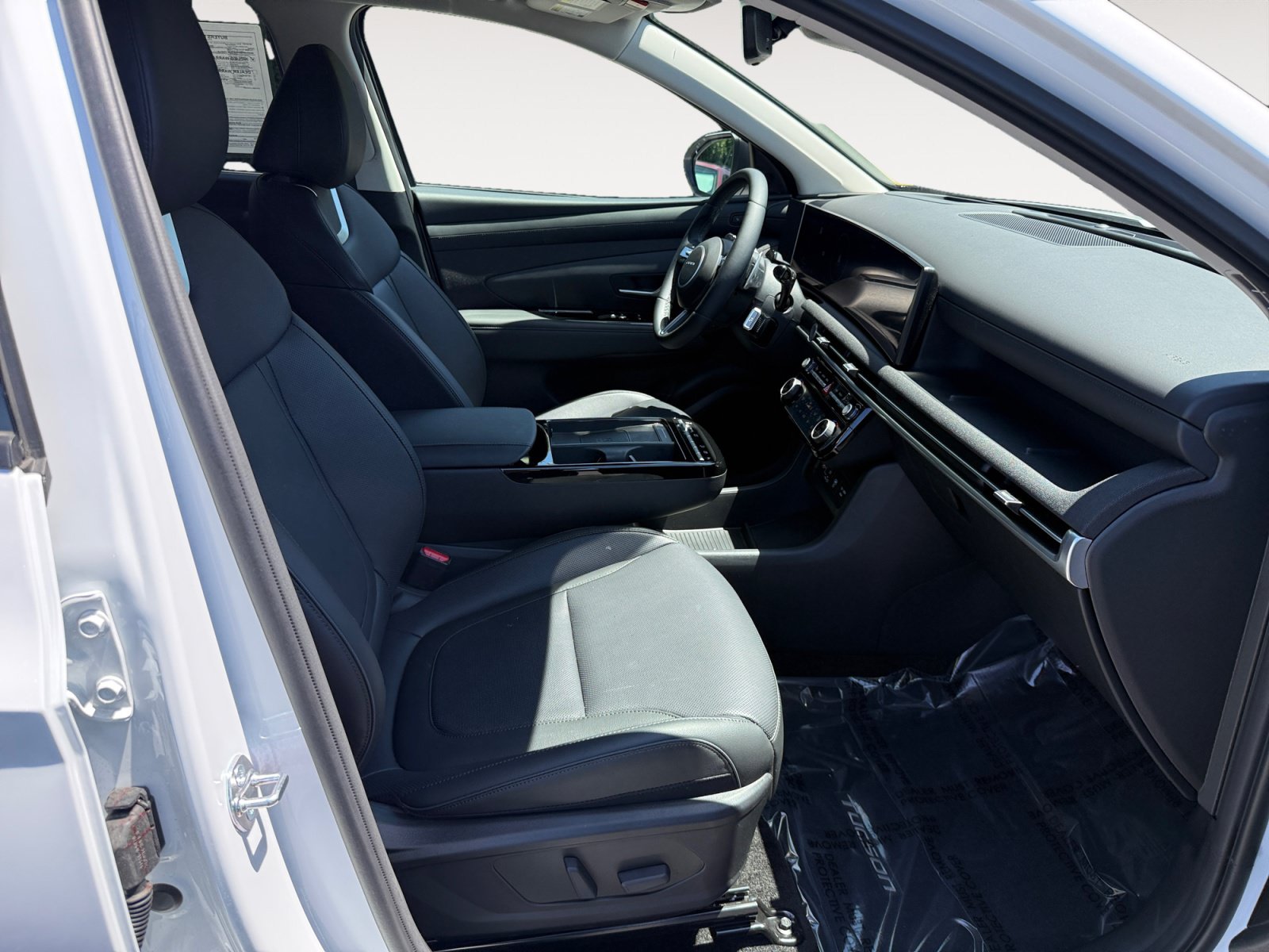 Used 2026 Hyundai Tucson Limited AWD/4WD image 19