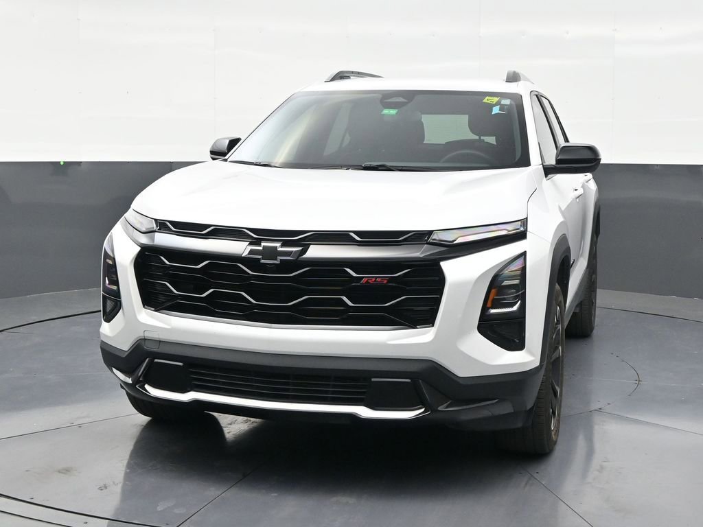 Used 2025 Chevrolet Equinox RS FWD image 8