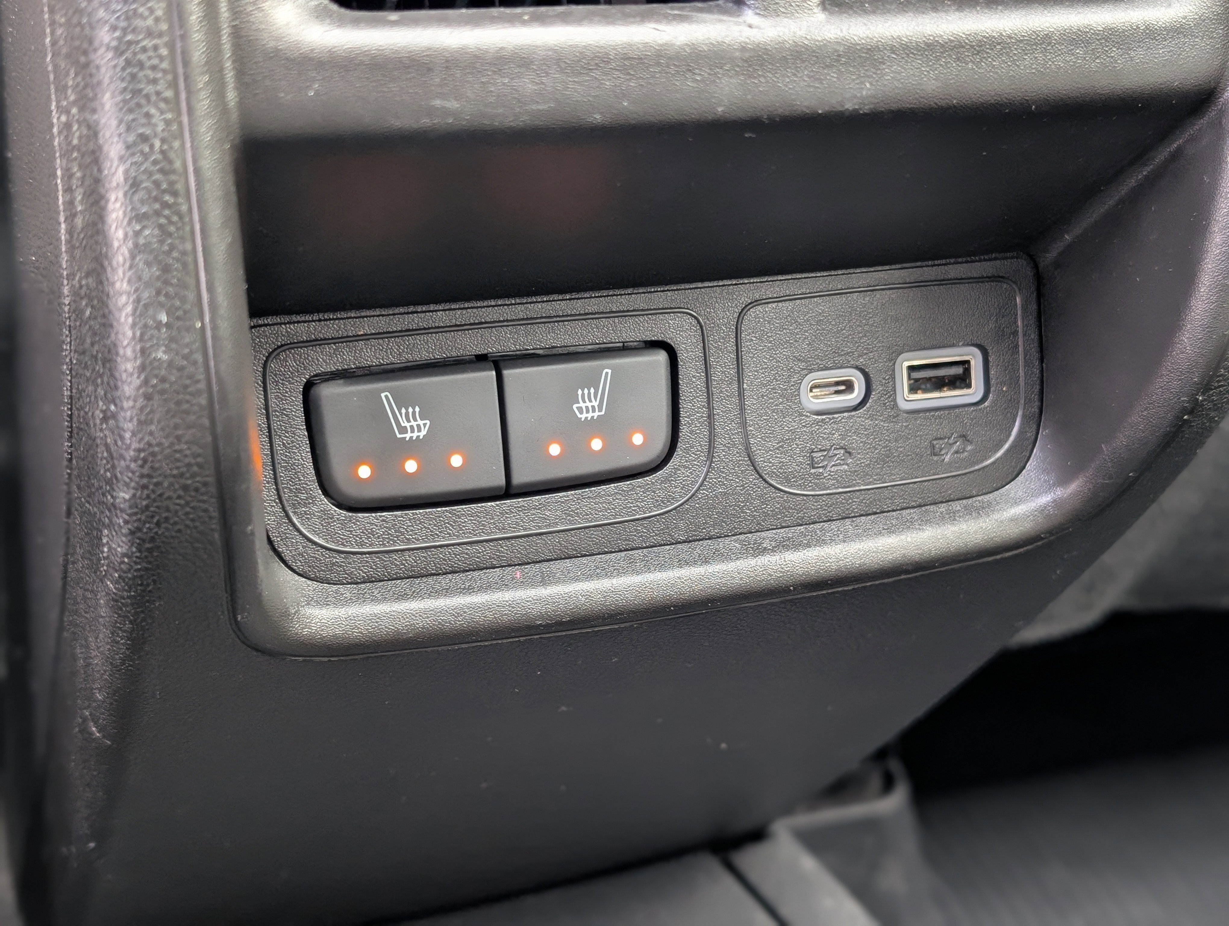 Used 2022 Cadillac XT4 Premium Luxury w/ Sun And Sound Package image 42