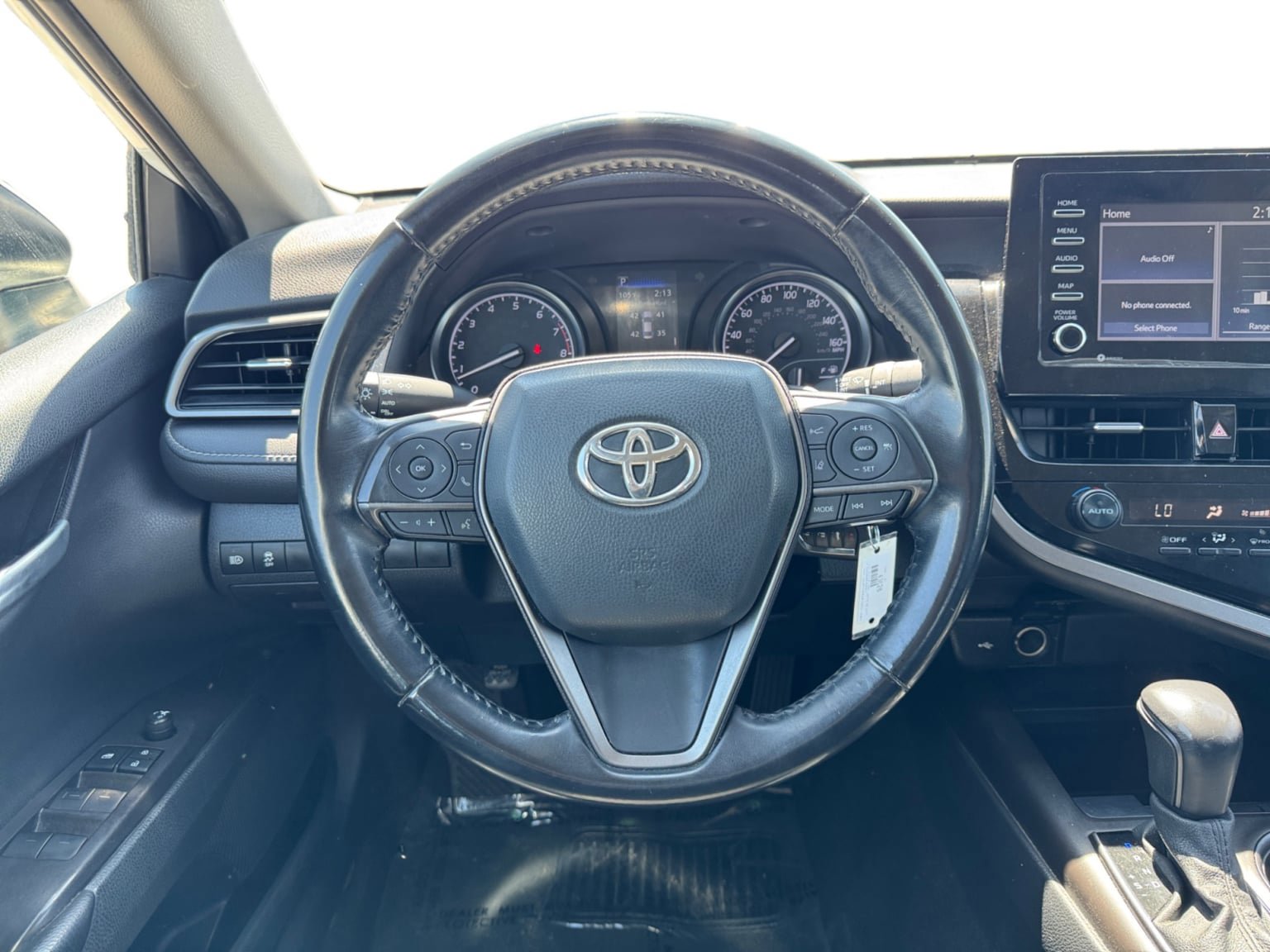 Used 2021 Toyota Camry SE FWD image 13