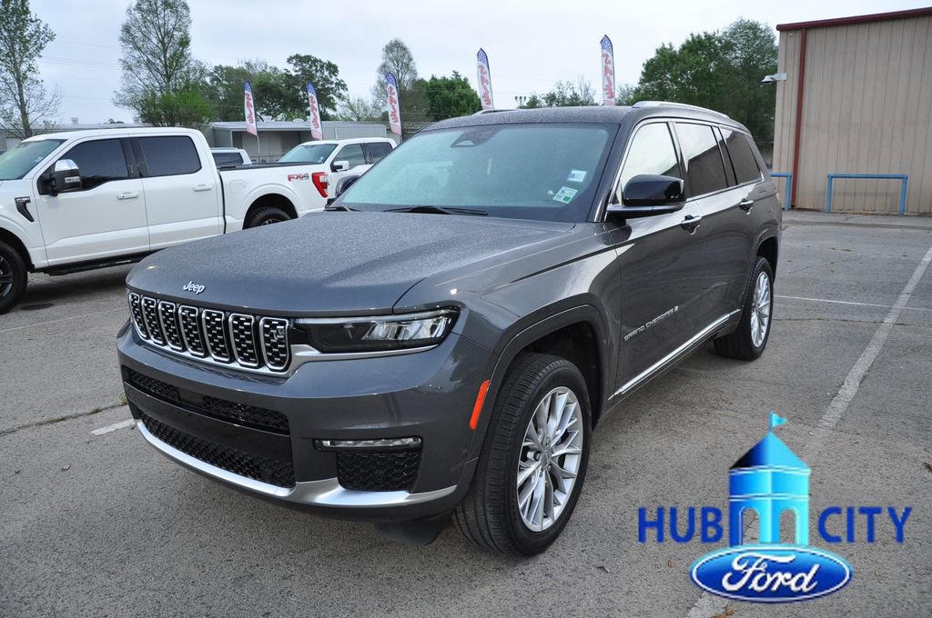 Used 2023 Jeep Grand Cherokee L Summit w/ Advanced Protech Group IV image 1