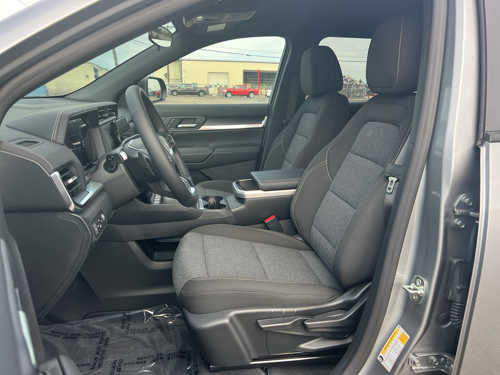 New 2027 GMC Terrain Elevation AWD/4WD image 18