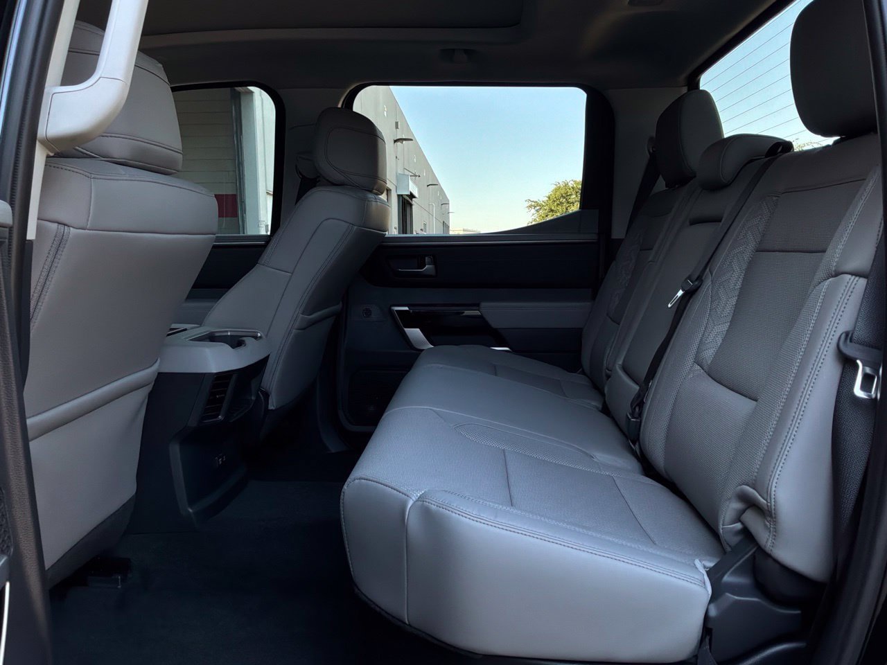 Used 2024 Toyota Tundra Limited w/ TRD Off-Road Package AWD/4WD image 15