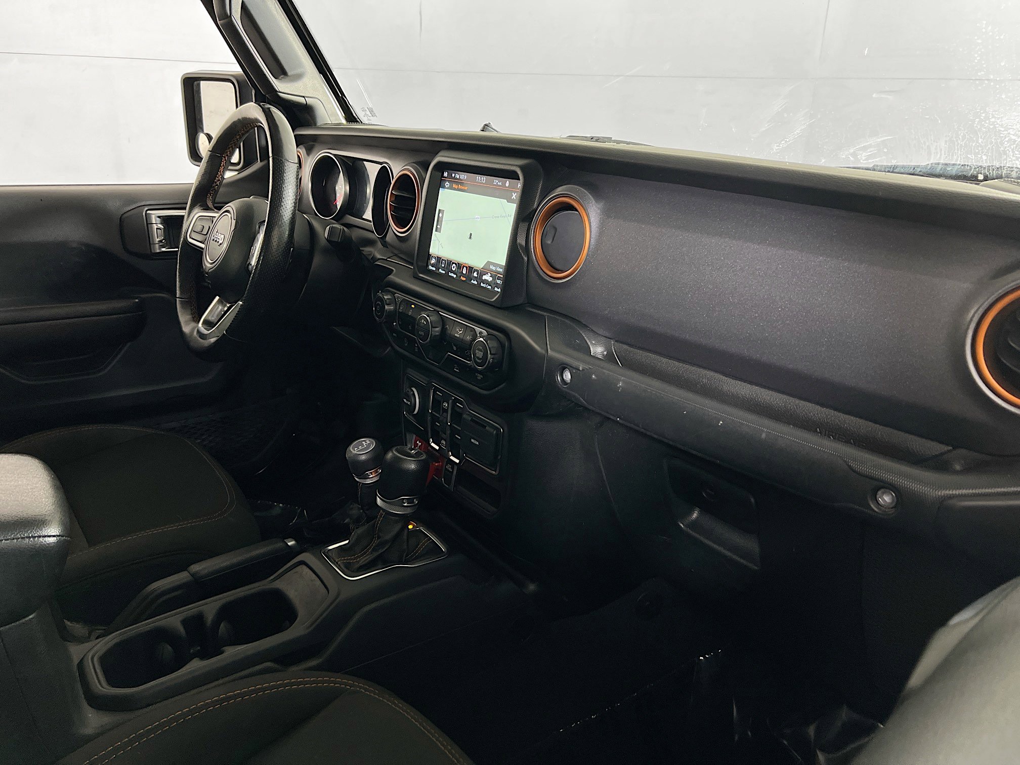 Used 2022 Jeep Gladiator Mojave w/ Cold Weather Group image 28