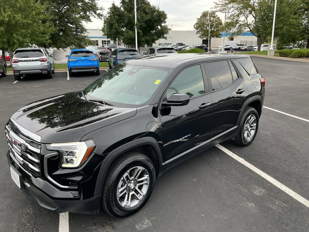 Used 2026 GMC Terrain Elevation AWD/4WD image 4