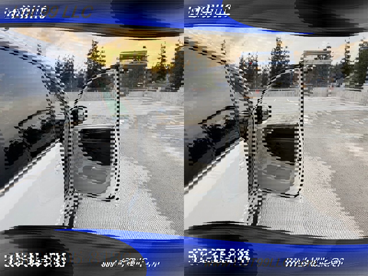 Used 2011 Dodge Grand Caravan Crew image 31