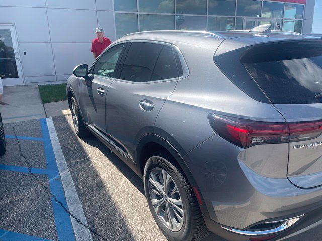 Used 2022 Buick Envision Preferred FWD image 5