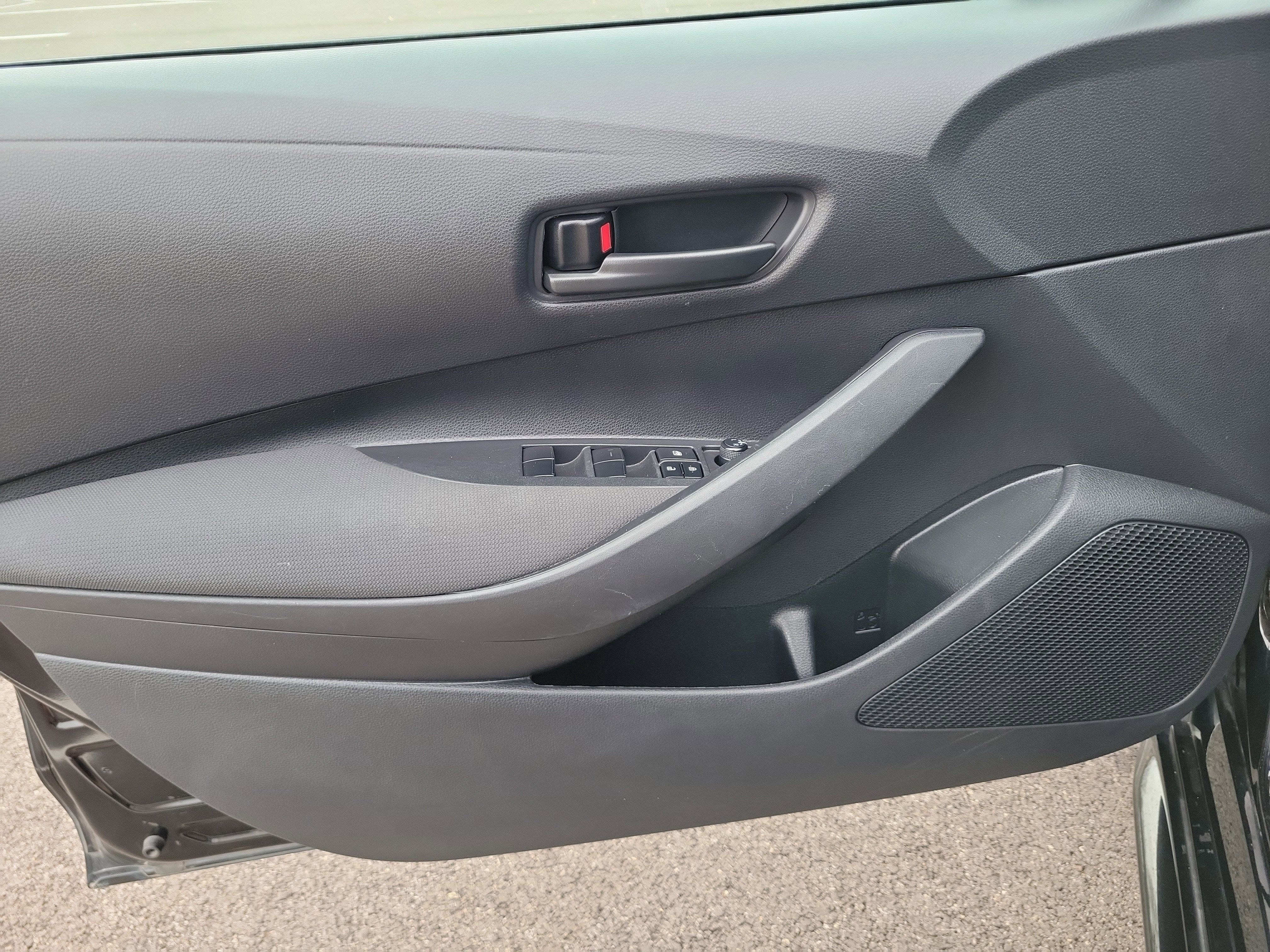 Used 2024 Toyota Corolla LE image 17