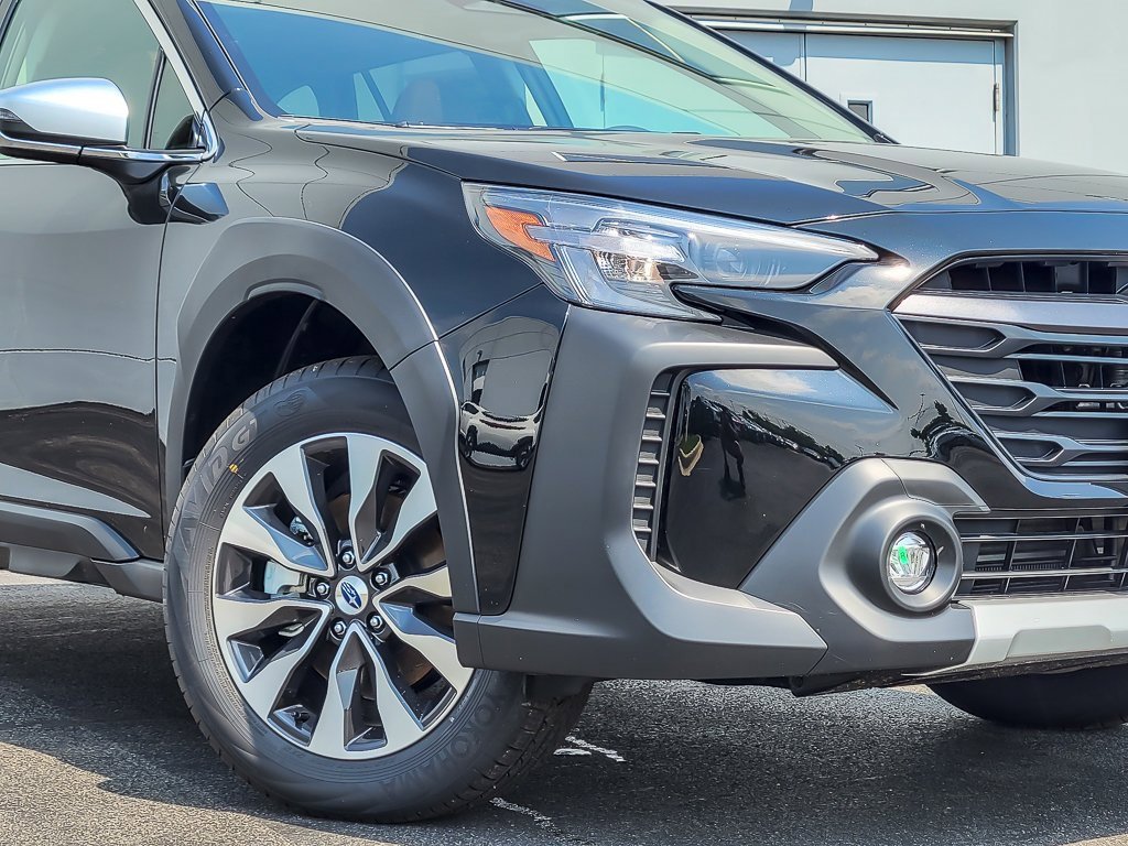 New 2025 Subaru Outback Touring XT image 3