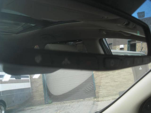 Used 2017 Hyundai Santa Fe AWD w/ SE Ultimate Tech Package 03 image 28