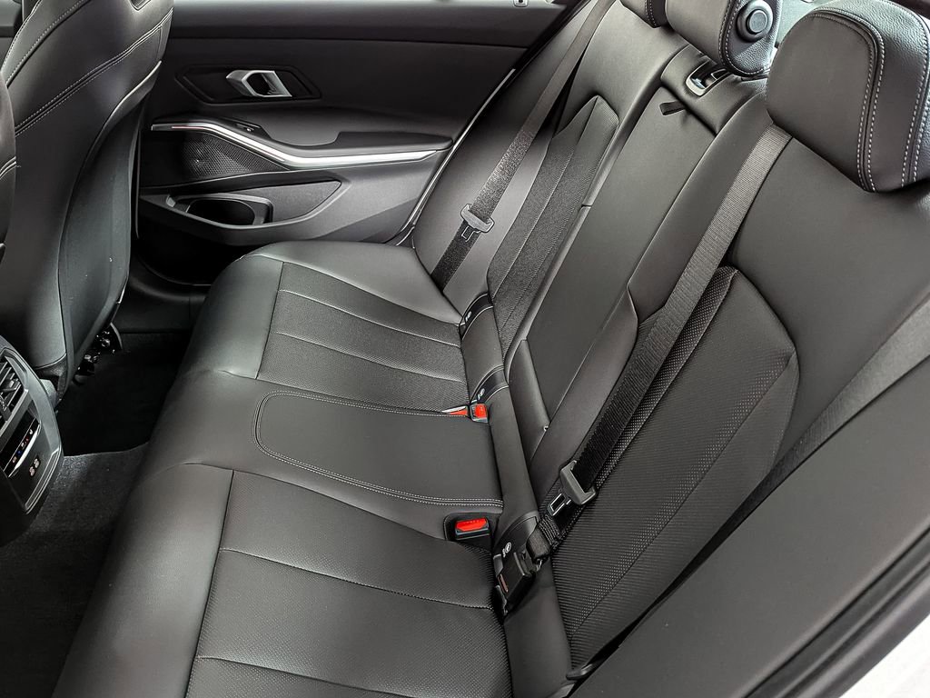 New 2026 BMW 330i xDrive Sedan image 28