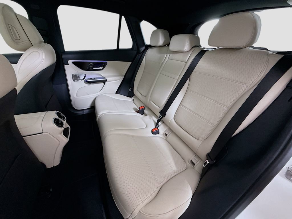 New 2026 Mercedes-Benz GLC 300 4MATIC image 26