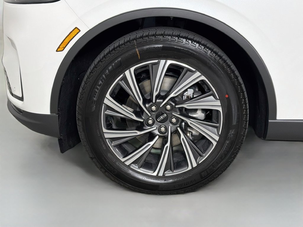 New 2027 Lincoln Aviator 2WD image 32