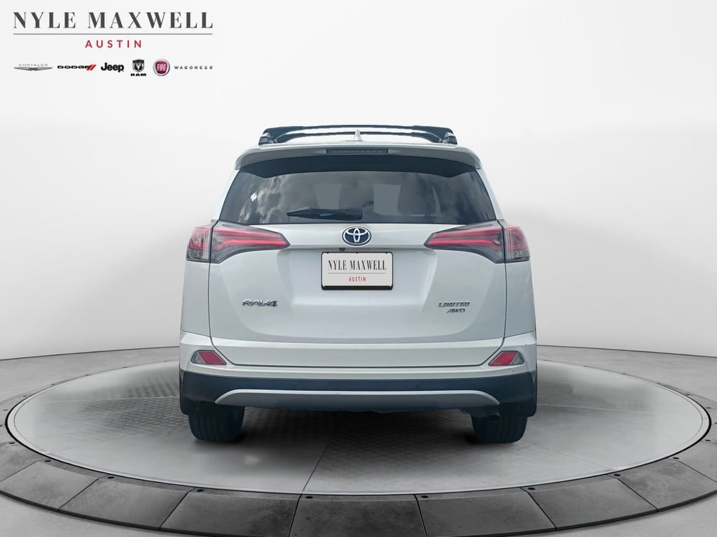 Used 2016 Toyota RAV4 Limited image 15