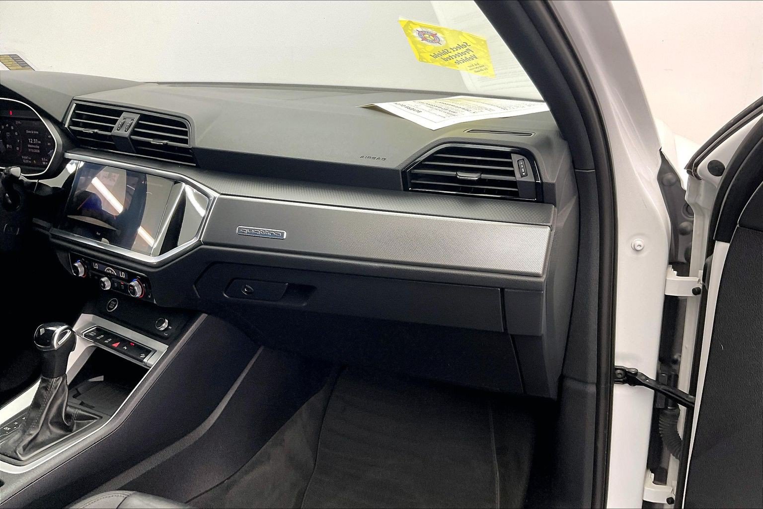 Used 2024 Audi Q3 2.0T Premium AWD/4WD image 15