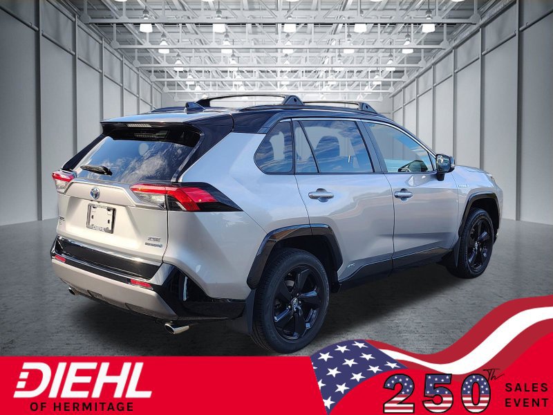 Used 2019 Toyota RAV4 XSE w/ Carpet Mat Package AWD/4WD image 8