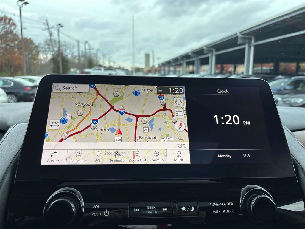 Used 2024 Nissan Armada SL w/ Captain's Chairs Package image 27