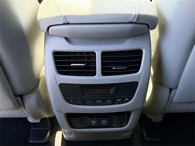 Used 2020 Acura MDX SH-AWD w/ Technology Package image 21