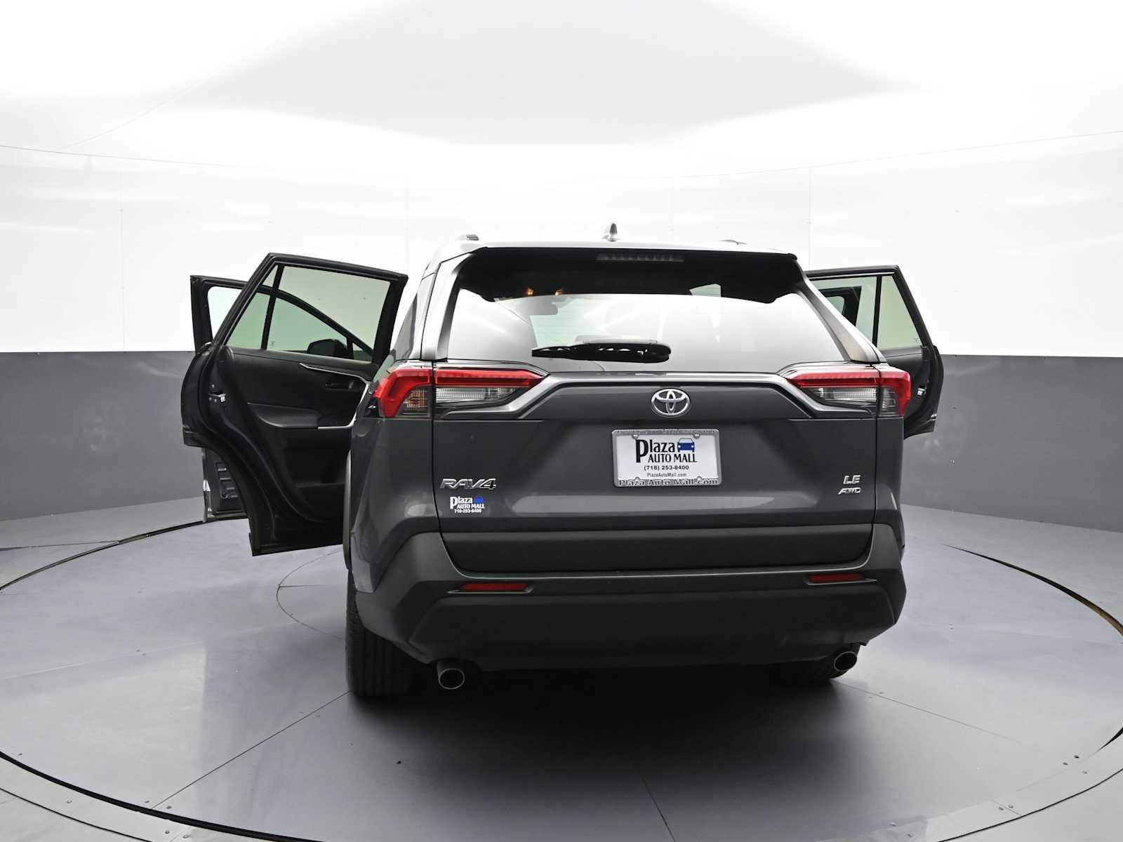Used 2020 Toyota RAV4 LE w/ All Weather Liner Package AWD/4WD image 46