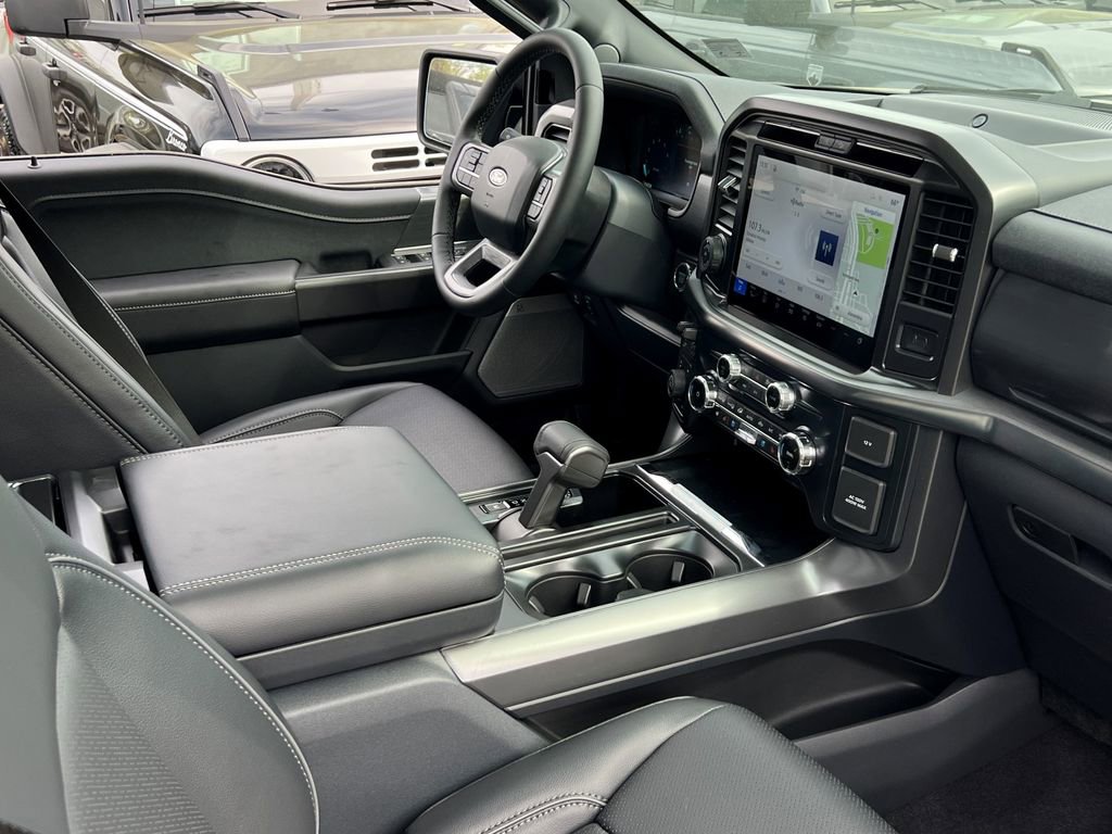 New 2026 Ford F150 Lariat image 8